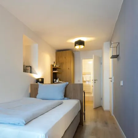 Kleines Huesli Der Krone *